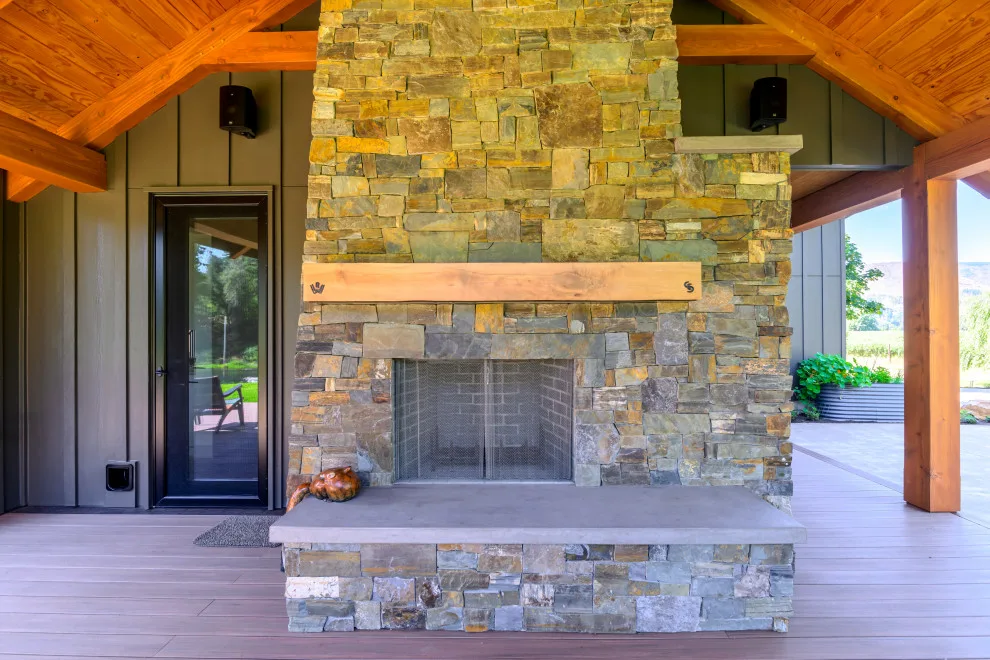 The Riverbank Ranch Home by Arbor South Architecture - Photo 33