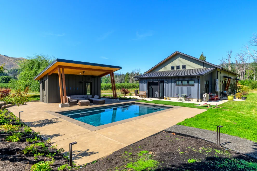 The Riverbank Ranch Home by Arbor South Architecture - Photo 11