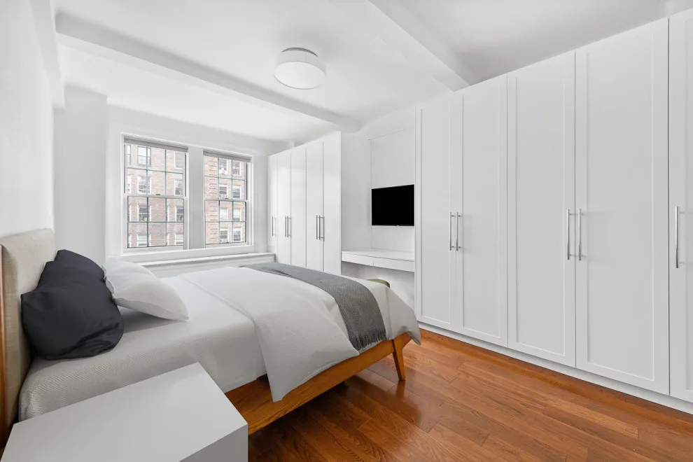 Design-Build Project for a Three-Bedroom Condo by GMH Architecture PLLC - Photo 10