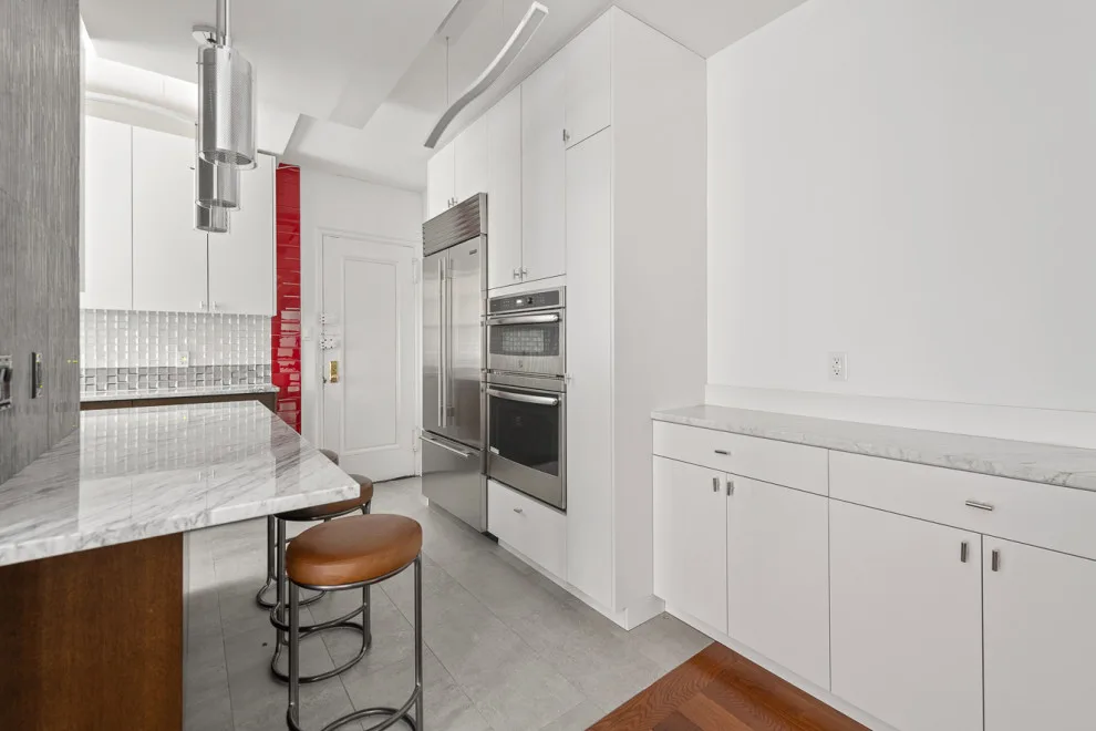Design-Build Project for a Three-Bedroom Condo by GMH Architecture PLLC - Photo 11