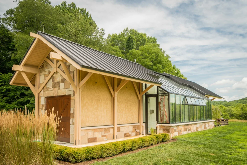 Wooden Greenhouse by Tabberson Architects - Photo 2