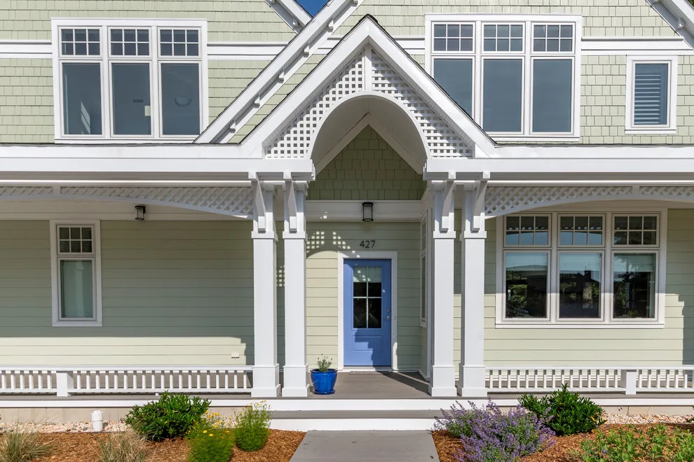 Classic Coastal Aesthetic by David D. Quillin Architecture - Photo 11