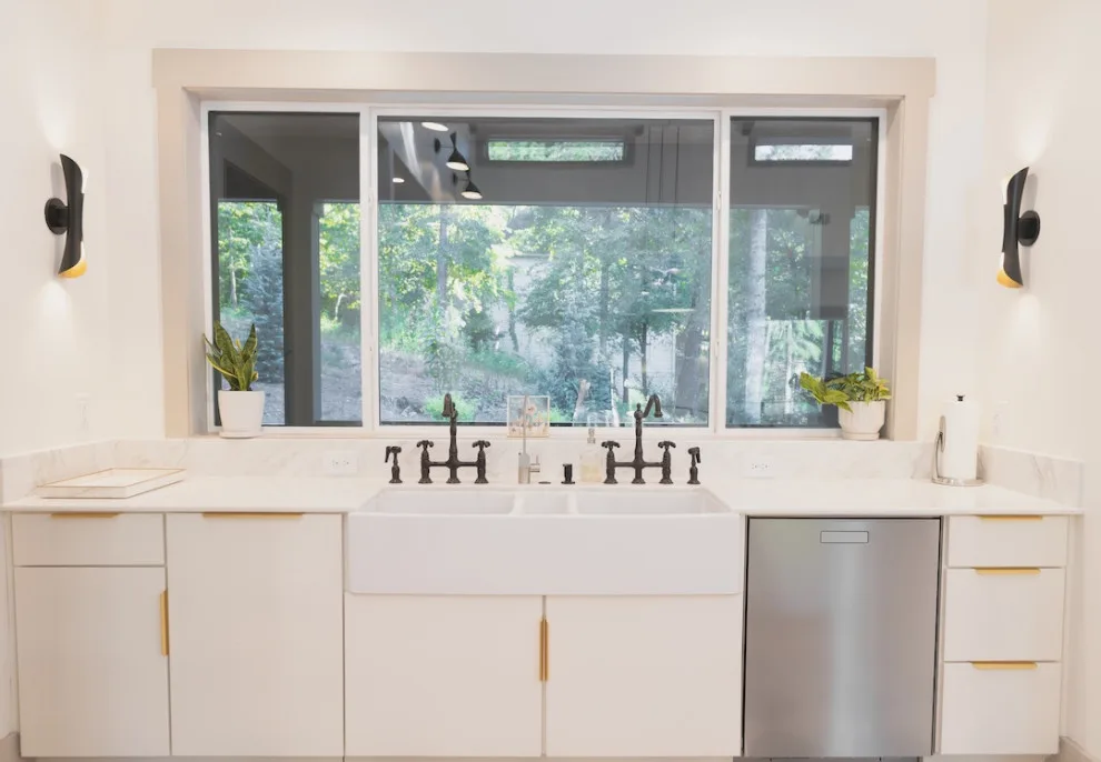 Art Transformation by Reynard Custom Homes - Photo 32