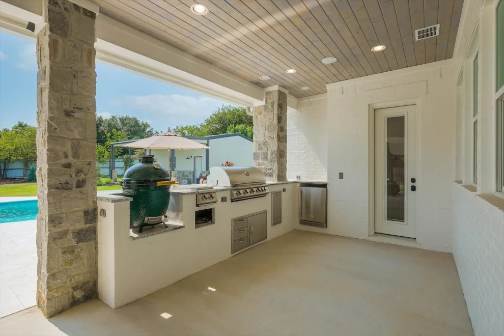 Haslet Texas Farmhouse Renovation by Distinctive Dwellings - Thayne Hillrichs - Photo 6