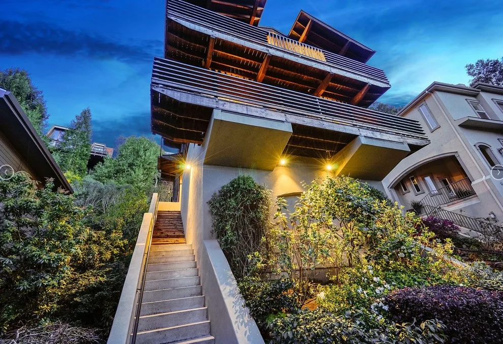 Oakland Hills Treehouse by David D. Quillin Architecture - Photo 10