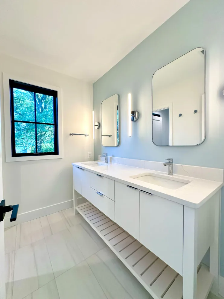 Trio Modern on 3rd Avenue by FitzHarris Designs, Architects + Designers - Photo 13
