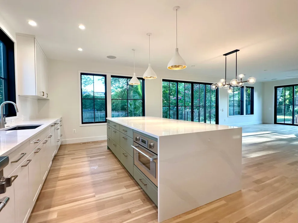 Trio Modern on 3rd Avenue by FitzHarris Designs, Architects + Designers - Photo 9
