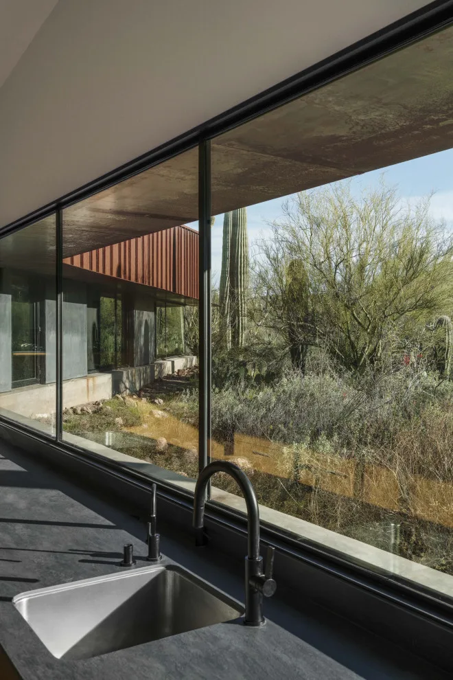 TS Waterfall by Ibarra Rosano Design Architects - Photo 13