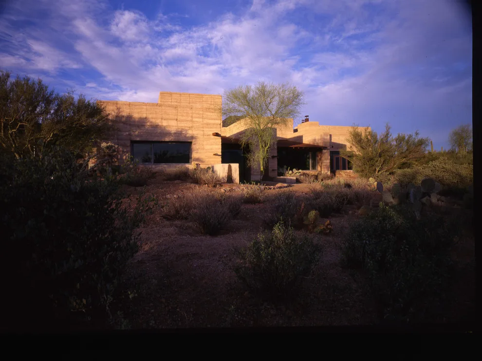 Tucson Mountain Rammed Earth Residence by Paul Weiner | DesignBuild Collaborative - Photo 6