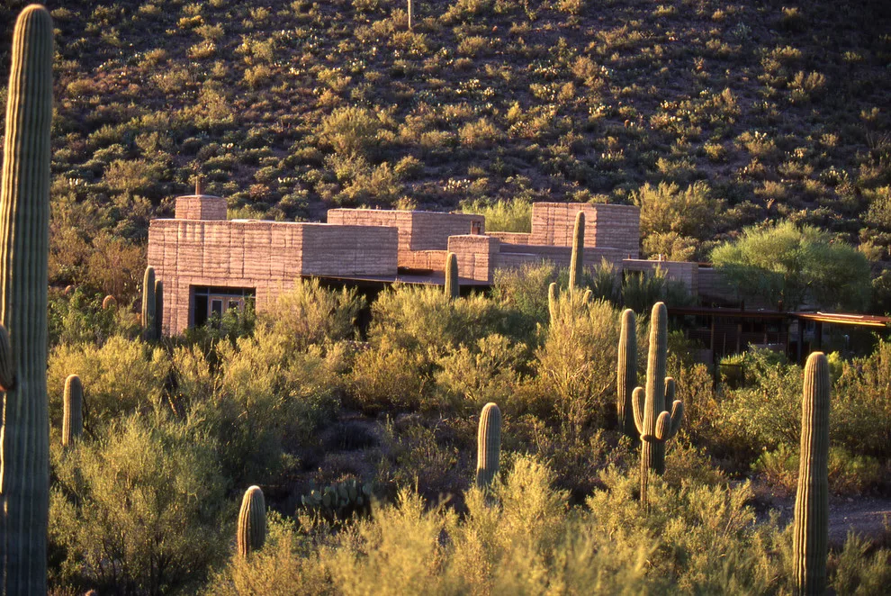 Tucson Mountain Rammed Earth Residence by Paul Weiner | DesignBuild Collaborative - Photo 8