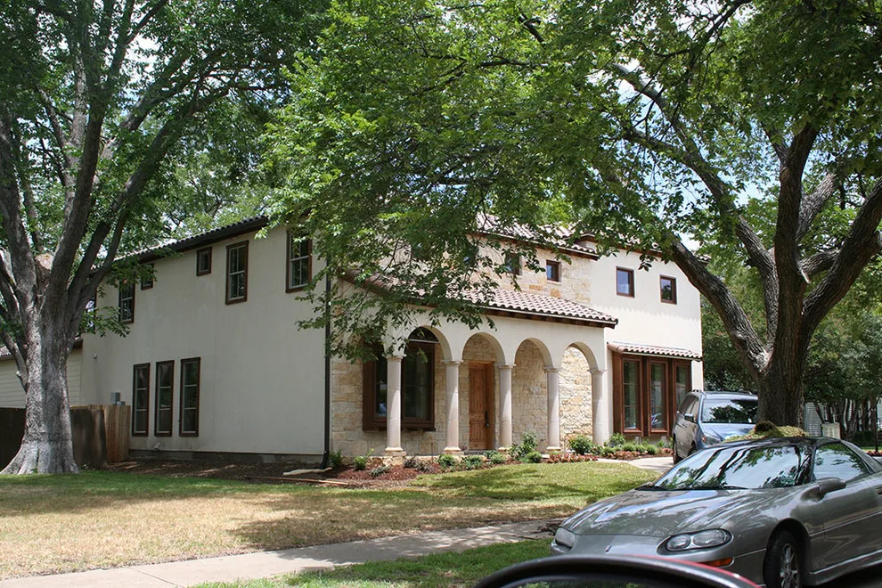 Tuscan Residence by Robert Durham Architecture - Photo 2