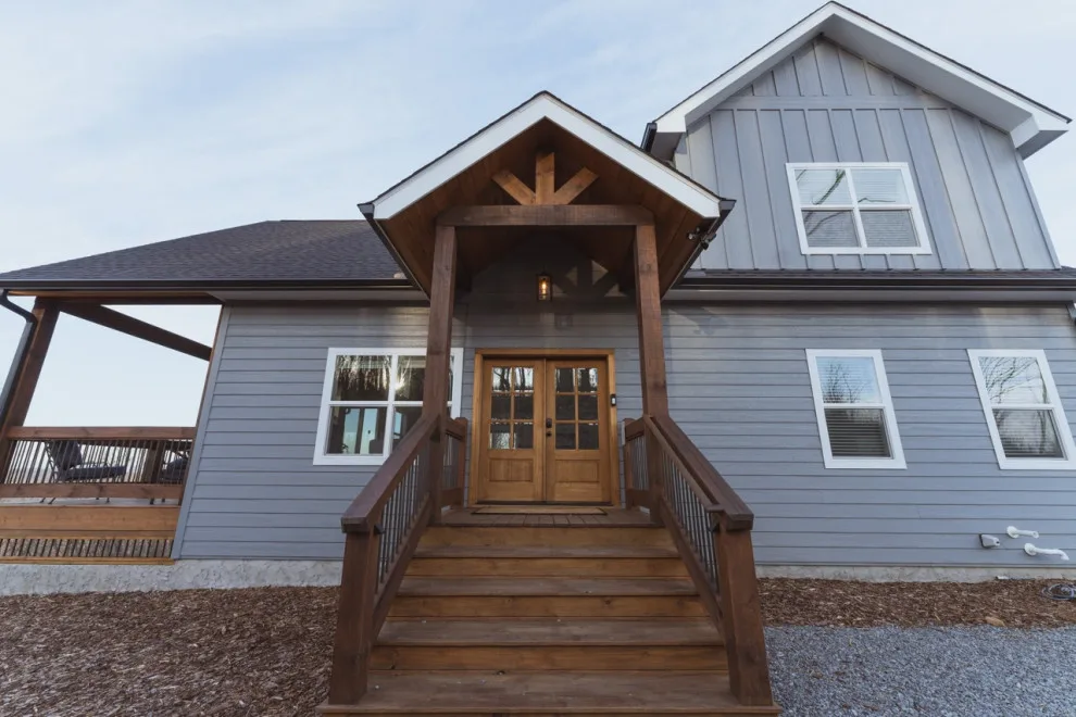TWISTED TREE by Reynard Custom Homes - Photo 38
