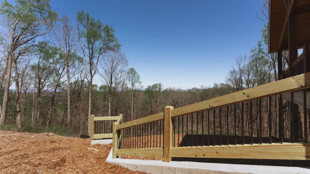 TWISTED TREE by Reynard Custom Homes - Photo 9