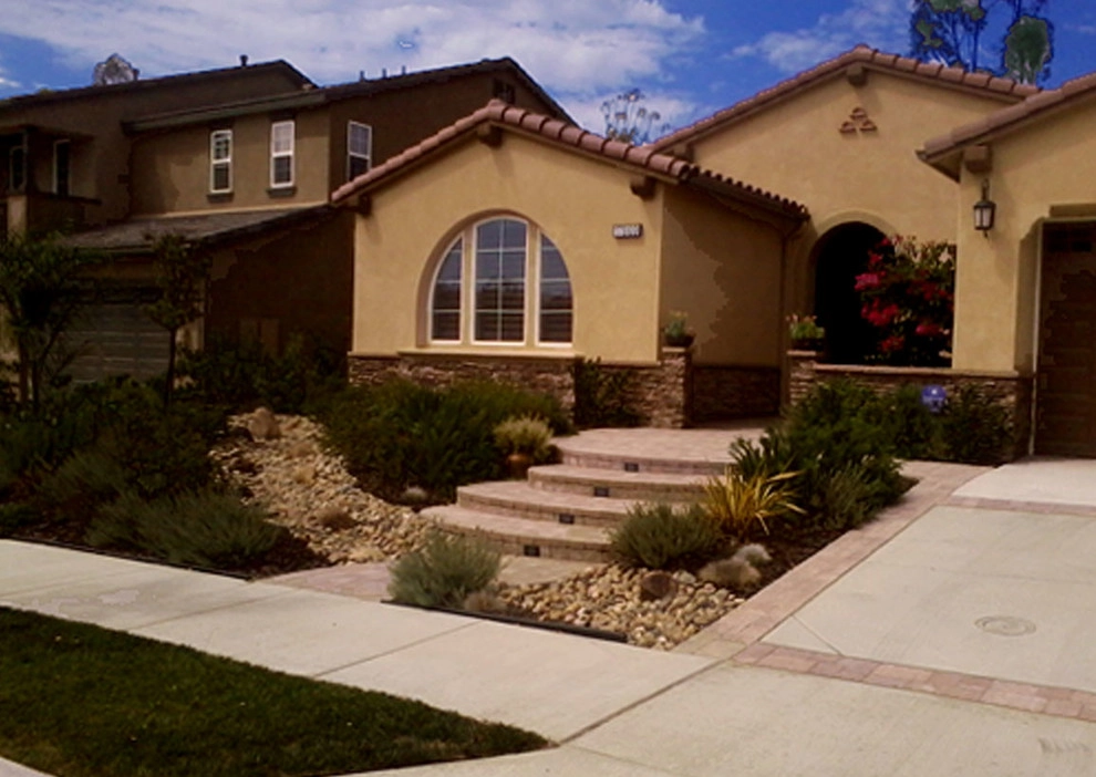 Landscaping by Ocean Blue Pools And Landscaping - Photo 7