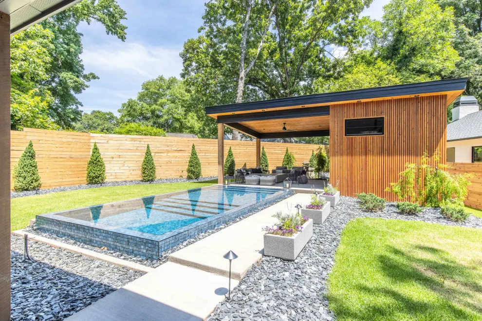 City Infill with Backyard Retreat by BLOM Design Studio - Photo 12