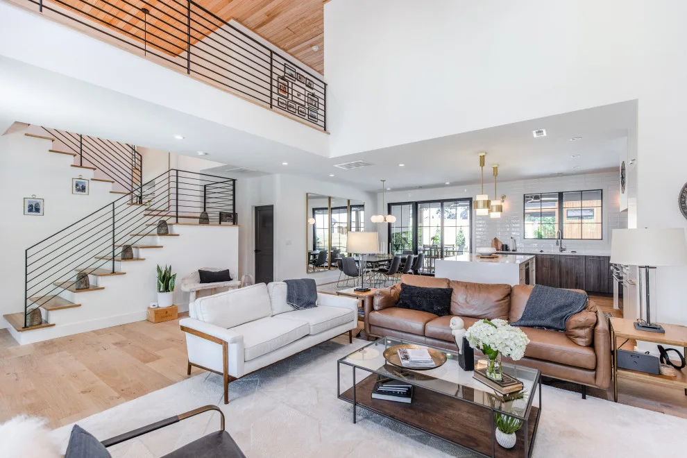 City Infill with Backyard Retreat by BLOM Design Studio - Photo 6