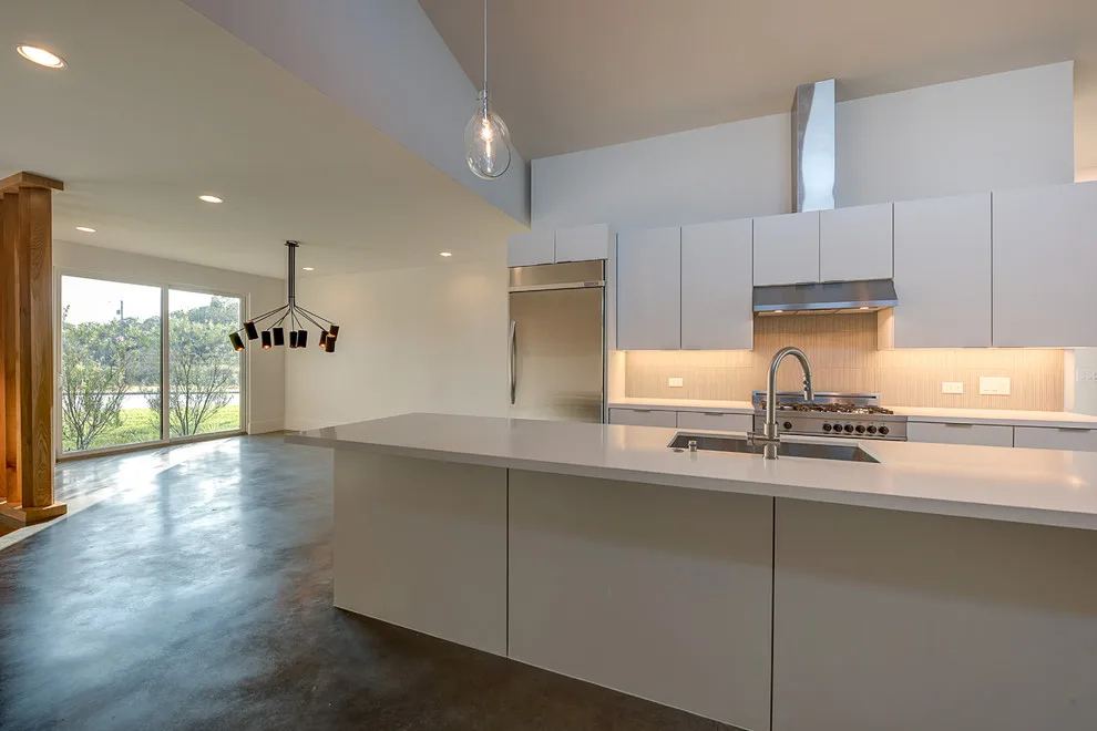 City Living #1 by Robert Durham Architecture - Photo 5