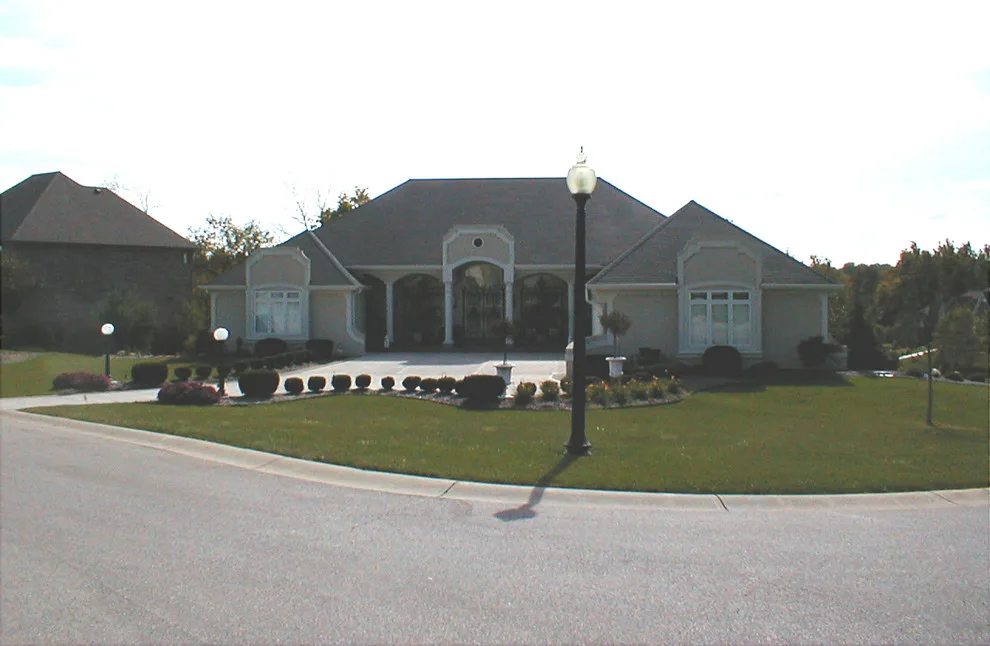Diverse Exteriors by James L Holley, Professional Designer - Photo 22