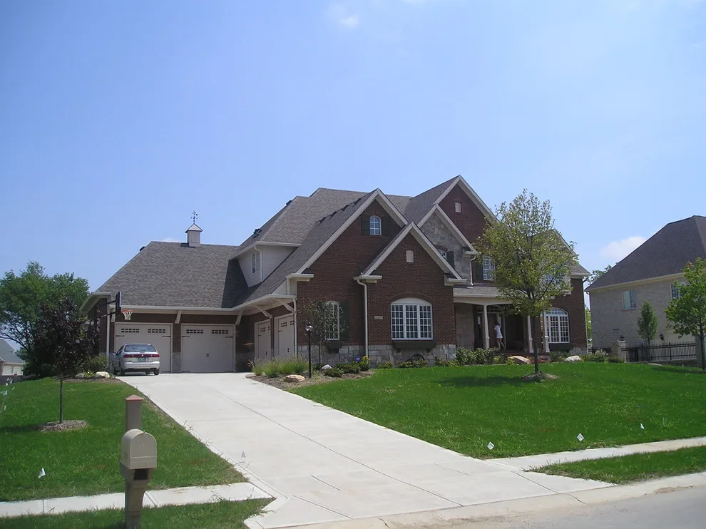 Diverse Exteriors by James L Holley, Professional Designer - Photo 4