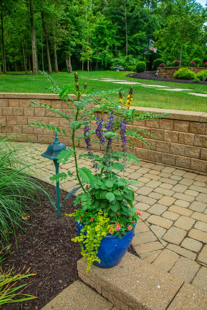 Traditional Home & Colorful Containers by Winland's Complete Landscaping Service - Photo 21