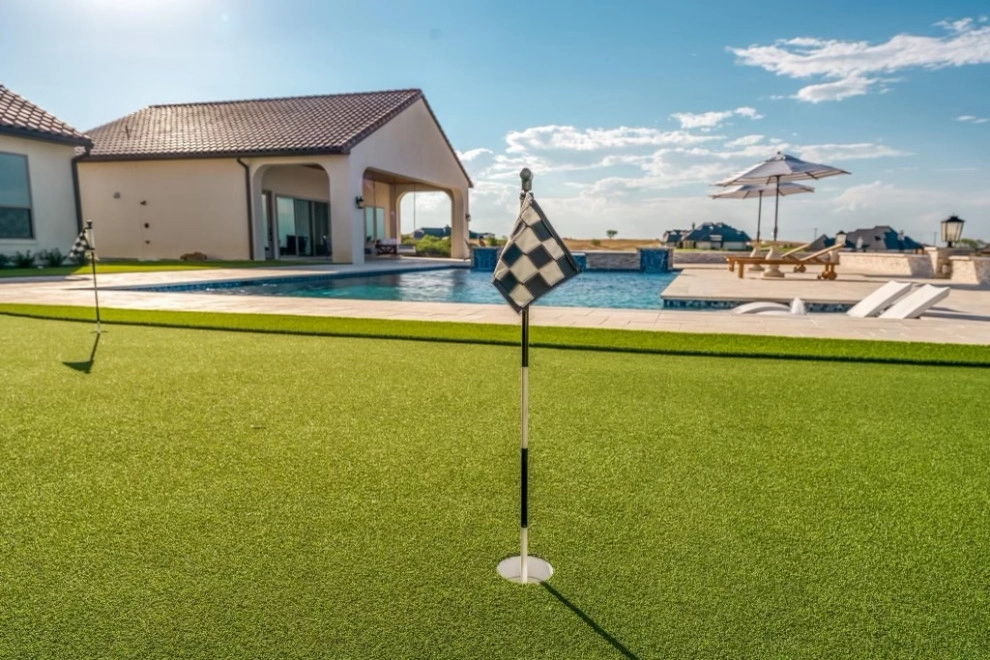 WinterGreen Synthetic Grass LLC - Photo 2