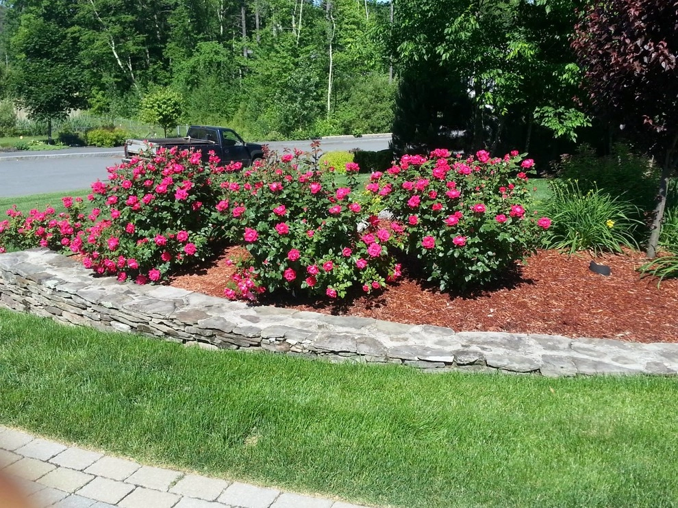 WJ Smallwood Landscaping & Lighting - Photo 11
