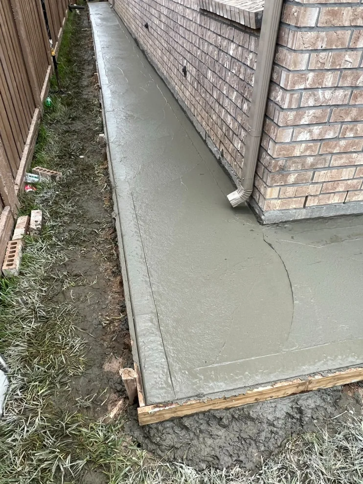 Brick-Paved Sidewalk by Flores Concrete - Photo 18