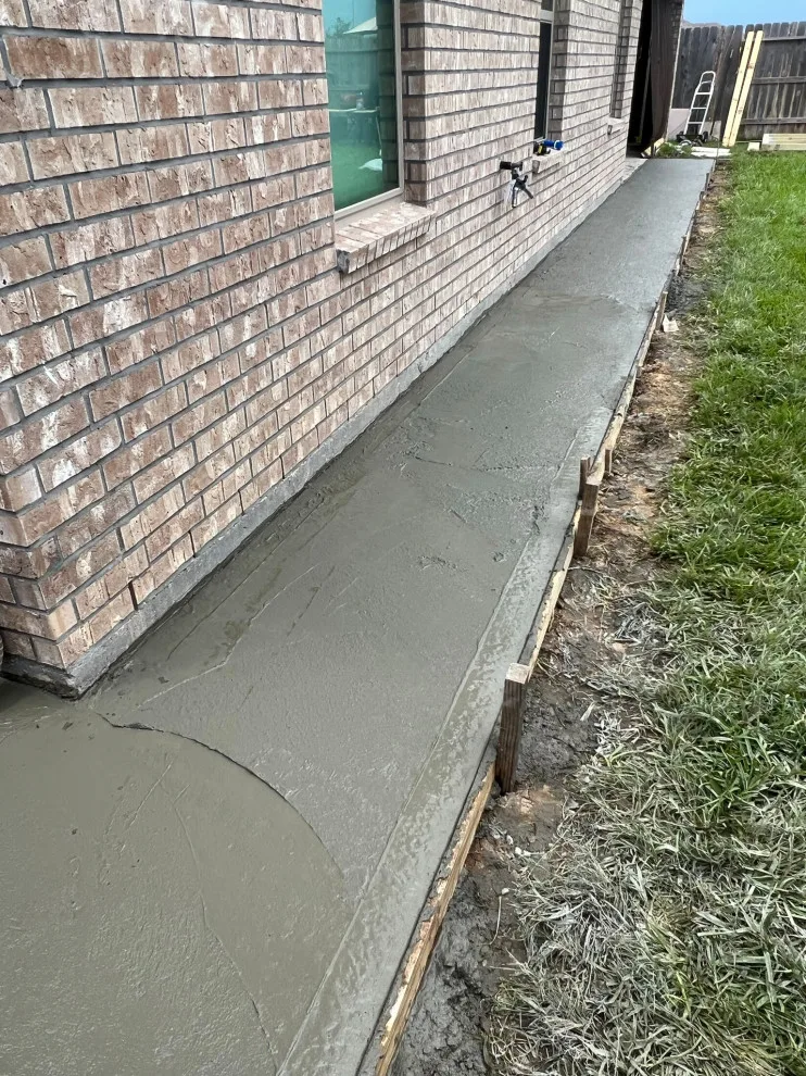 Brick-Paved Sidewalk by Flores Concrete - Photo 10