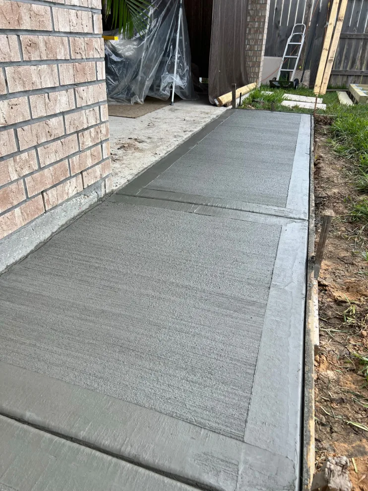 Brick-Paved Sidewalk by Flores Concrete - Photo 25