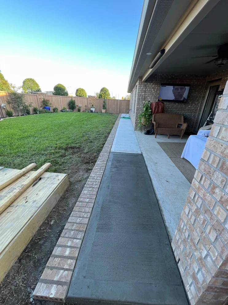 Brick-Paved Sidewalk by Flores Concrete - Photo 9