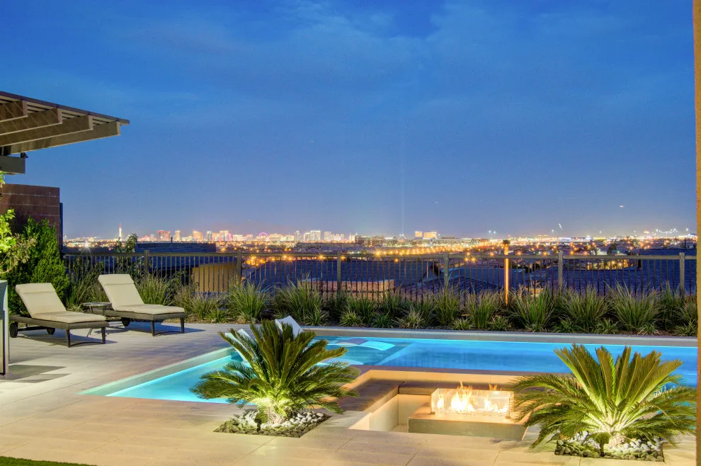 Horizon by Custom Outdoor Living - Photo 9