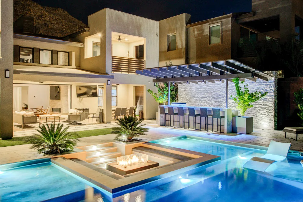 Horizon by Custom Outdoor Living - Photo 14