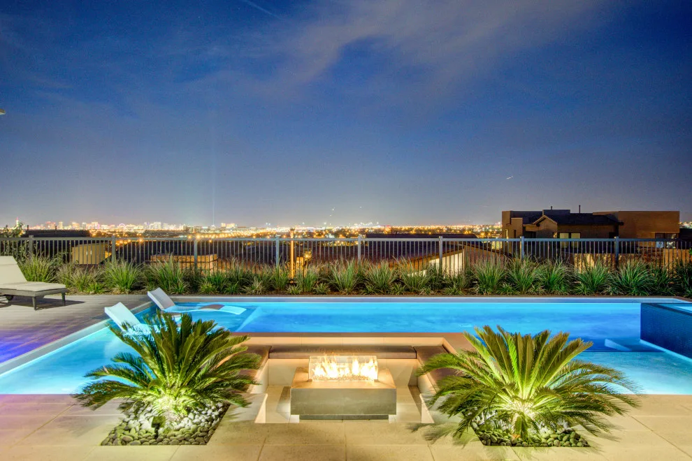 Horizon by Custom Outdoor Living - Photo 3