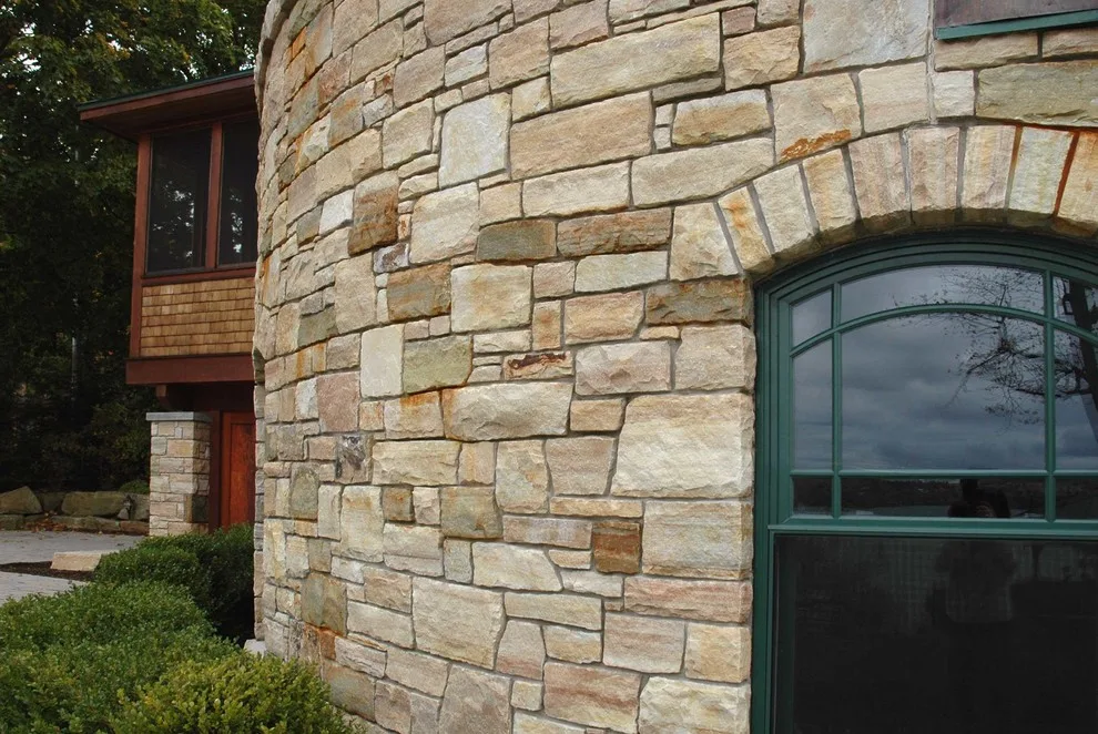 South Bay Quartzite Display Residence by Champlain Stone Ltd. - Photo 8