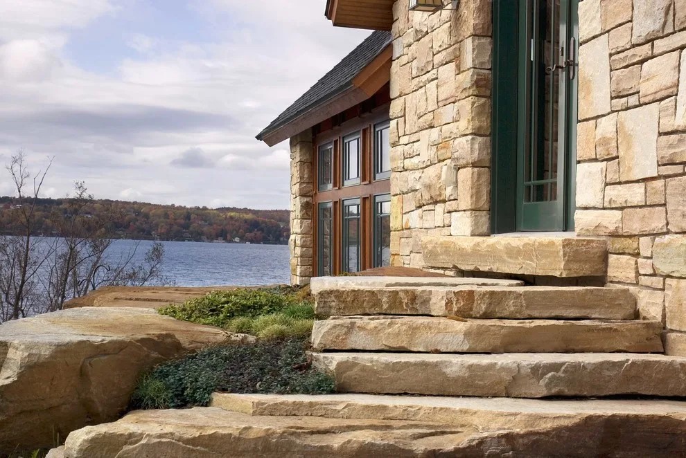 South Bay Quartzite Display Residence by Champlain Stone Ltd. - Photo 2