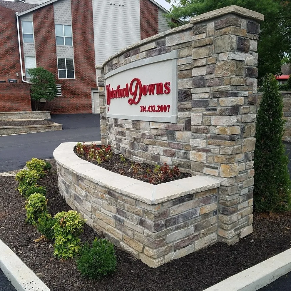 Creve Couer Stone Monuments by Masterpiece Masonry - Photo 2