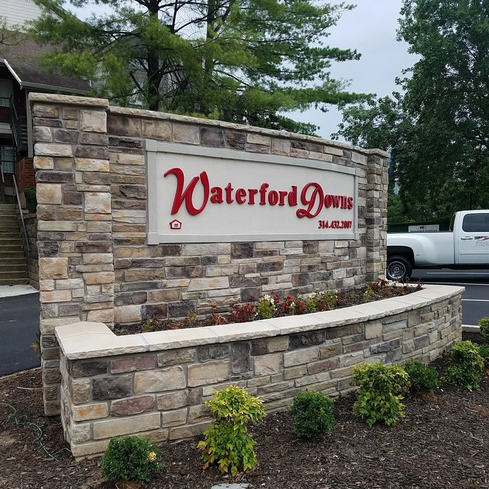 Creve Couer Stone Monuments by Masterpiece Masonry - Photo 7