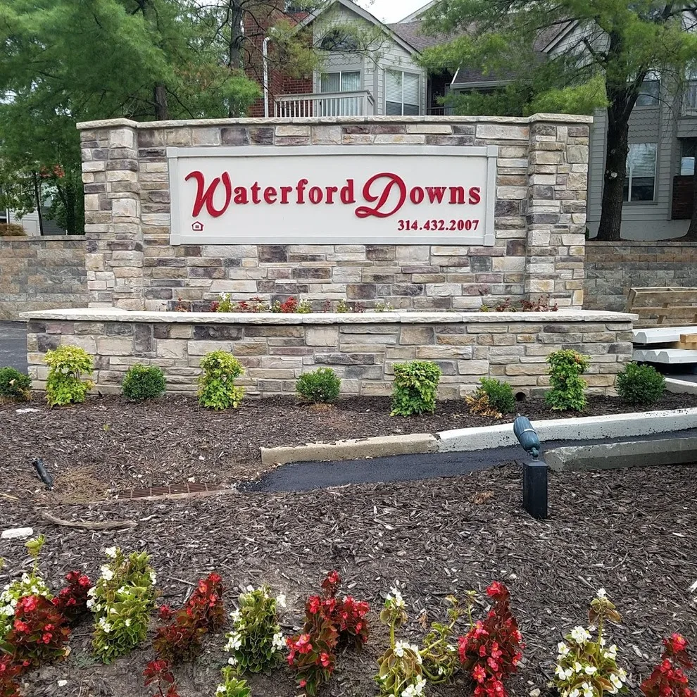Creve Couer Stone Monuments by Masterpiece Masonry - Photo 9
