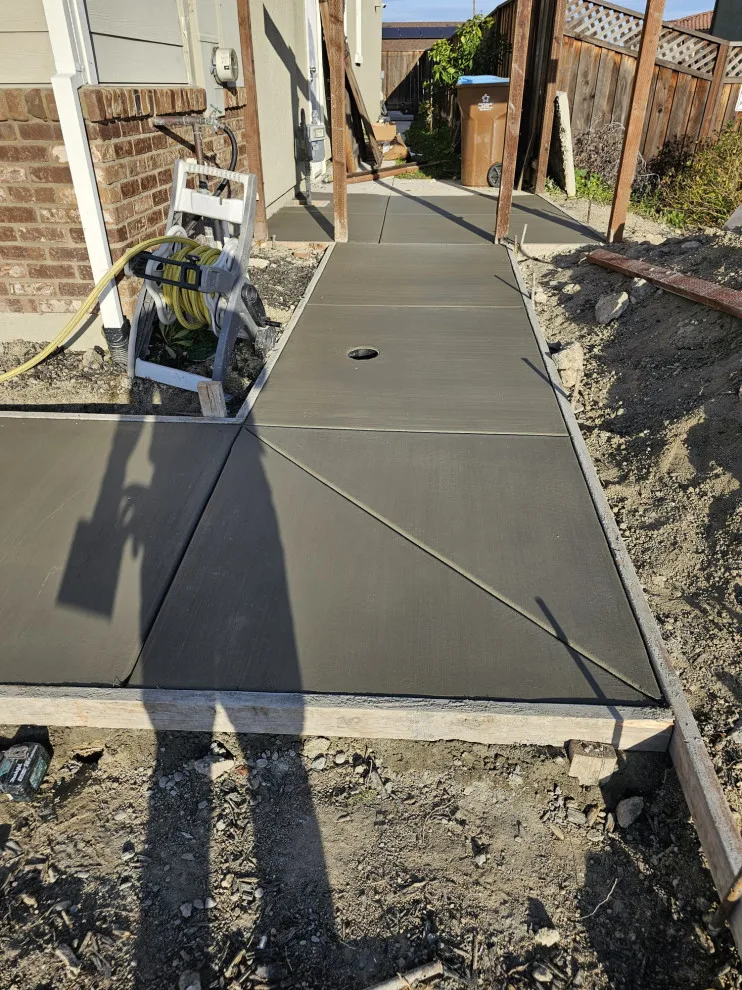 Solid base. Polished outcome. Expert quality. by Valdivia's Concrete - Photo 8
