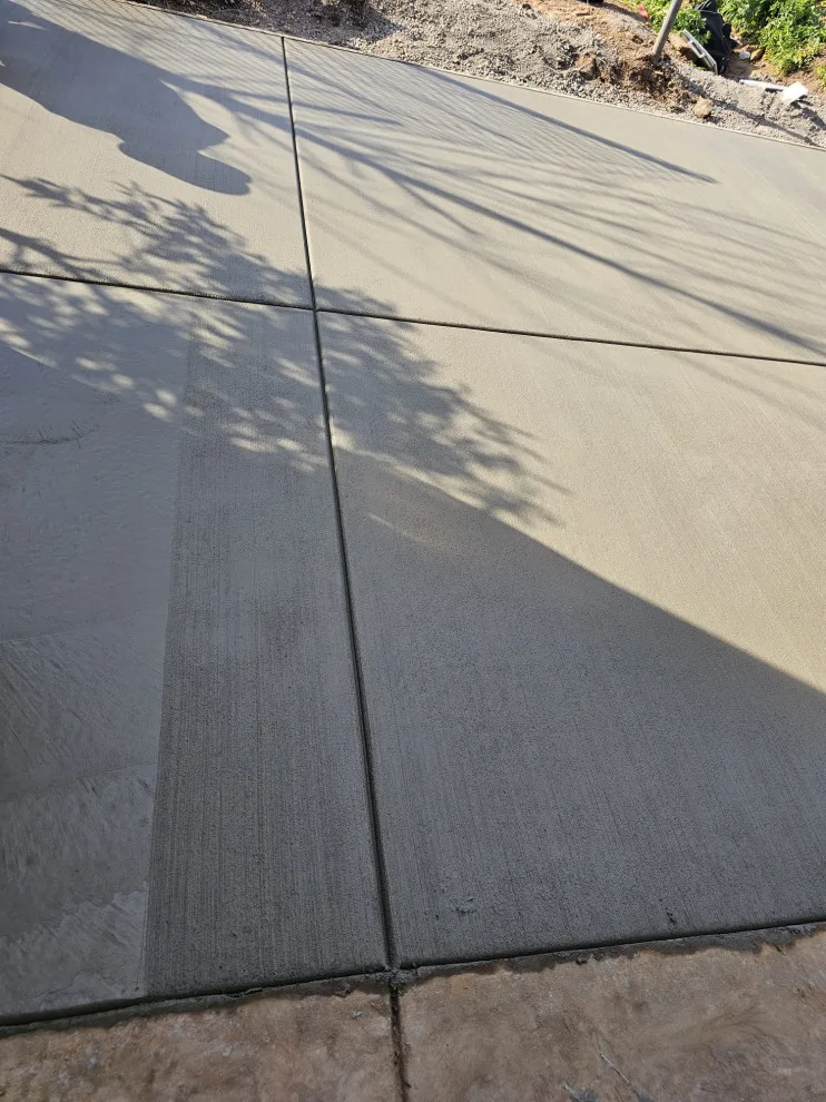 Solid base. Polished outcome. Expert quality. by Valdivia's Concrete - Photo 7