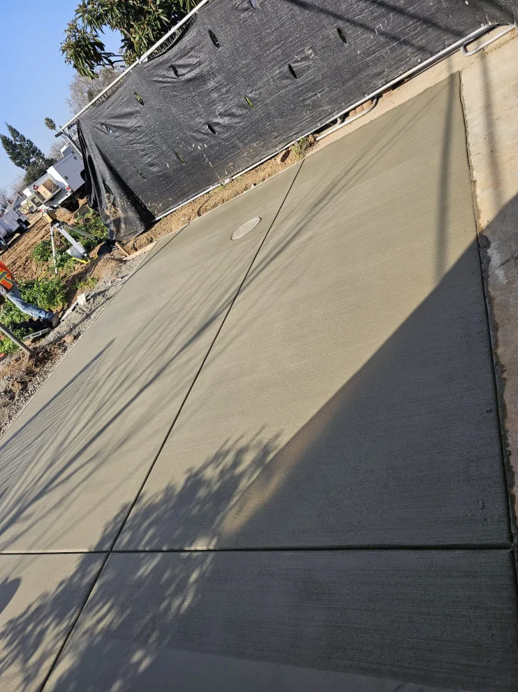 Solid base. Polished outcome. Expert quality. by Valdivia's Concrete - Photo 4