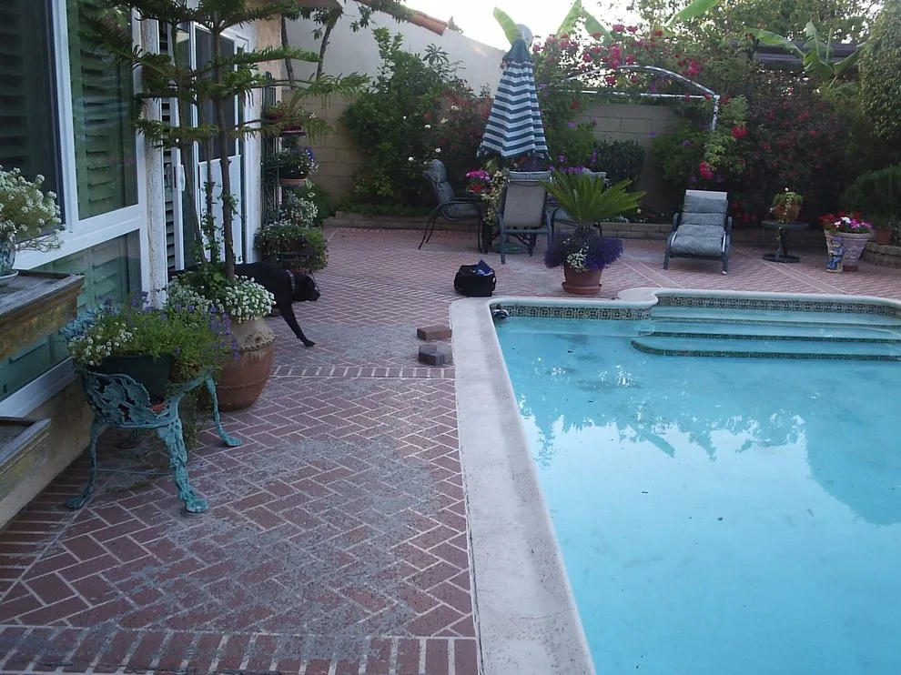 Sym Surfaces for Driveways, Pools, and Patios by Dave Pratt Designs And Consulting - Photo 10