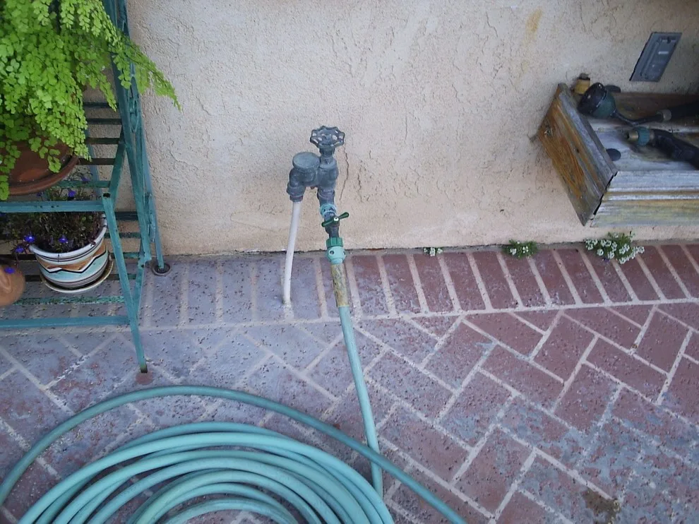 Sym Surfaces for Driveways, Pools, and Patios by Dave Pratt Designs And Consulting - Photo 3