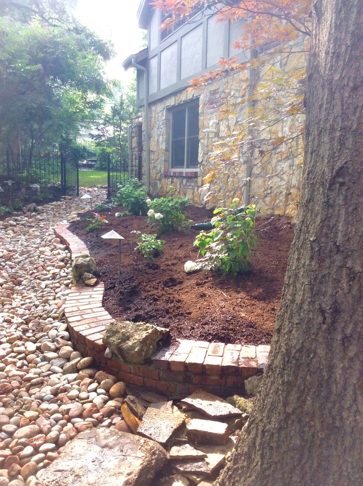 Zach's Lawn & Landscaping - Photo 13