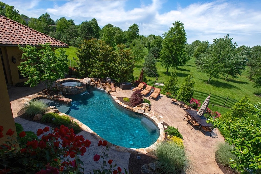 Zach's Lawn & Landscaping - Photo 5