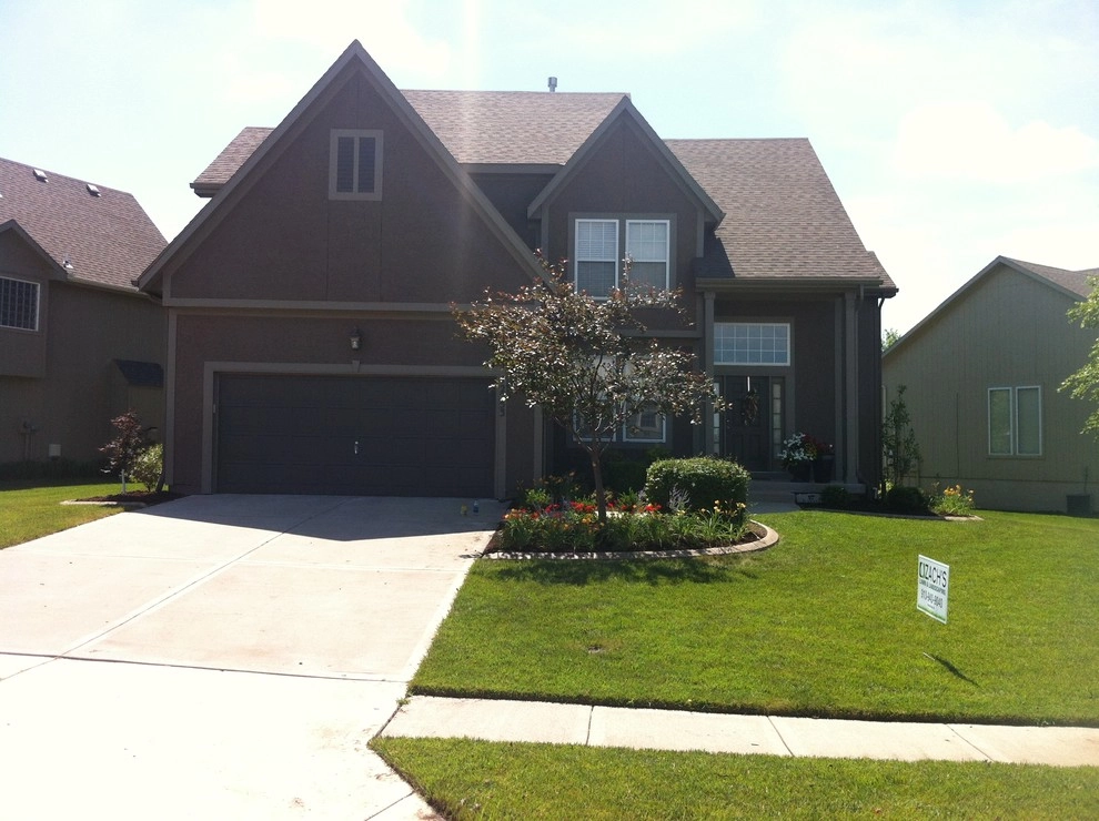 Suburban Makeover by Zach's Lawn & Landscaping - Photo 2