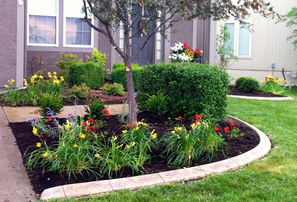 Suburban Makeover by Zach's Lawn & Landscaping - Photo 3