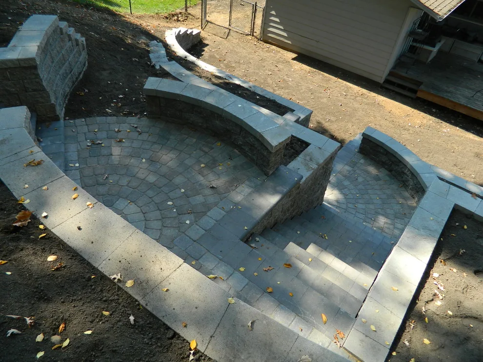 Devine Design Hardscapes - Photo 14