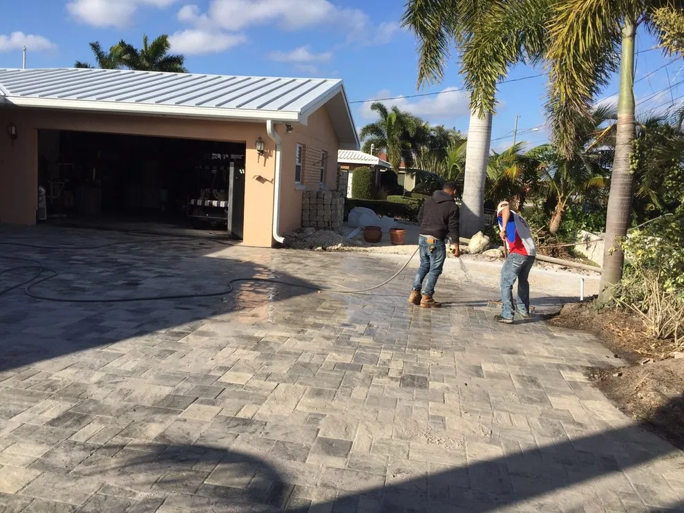 Tropical Coastlines by JR Pavers Inc. - Photo 12