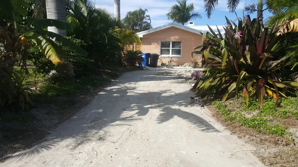 Tropical Coastlines by JR Pavers Inc. - Photo 11